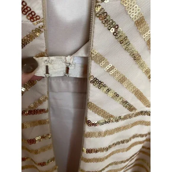 CACHE WOMEN'S STRAPLESS GOLD SEQUIN COCKTAIL DRESS SZ 8 - Picture 5 of 6